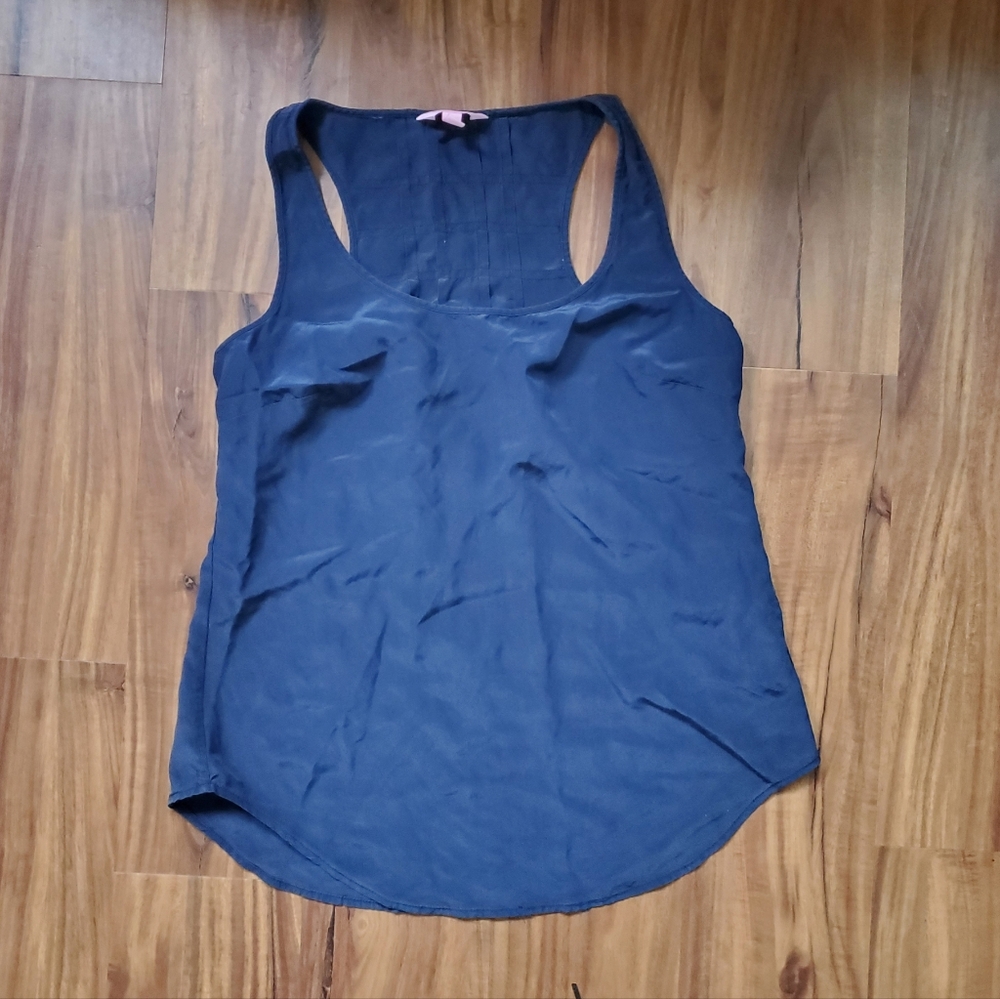 Lilly Pulitzer 100% silk Navy Racerback Tank Top-926-001